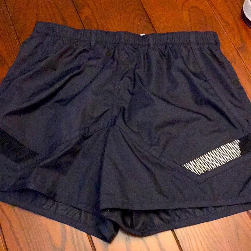 Chlorophyll h. Tech swim trunks